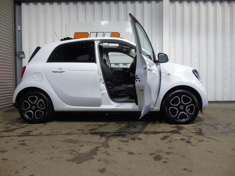 SMART FORFOUR