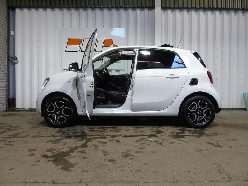 SMART FORFOUR