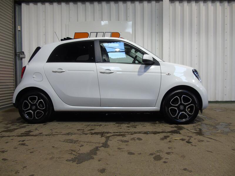 SMART FORFOUR