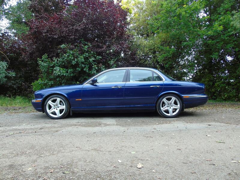 JAGUAR XJ