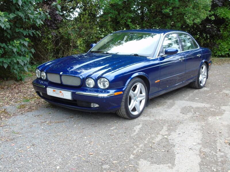 JAGUAR XJ