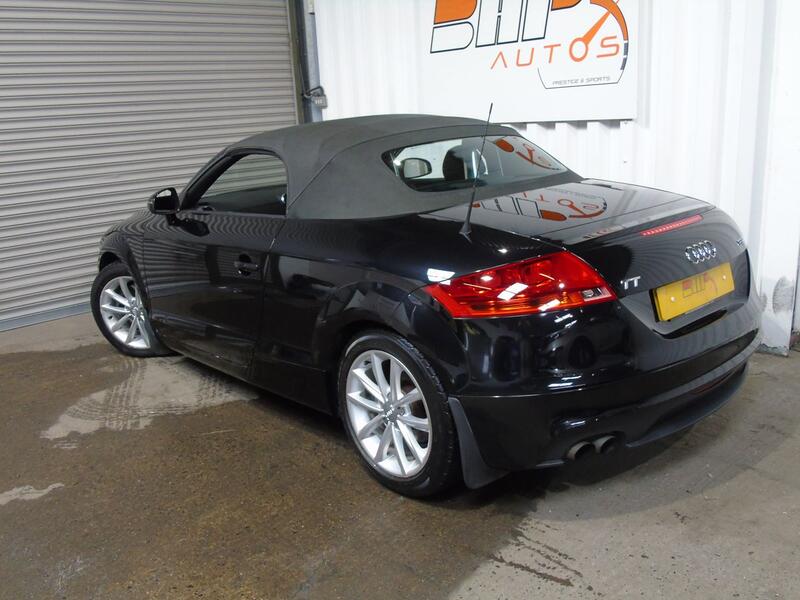 AUDI TT