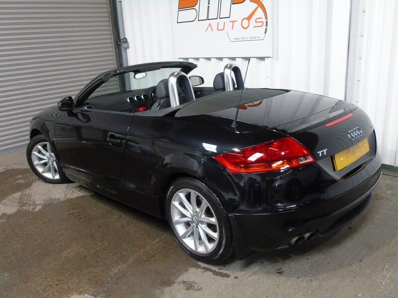AUDI TT