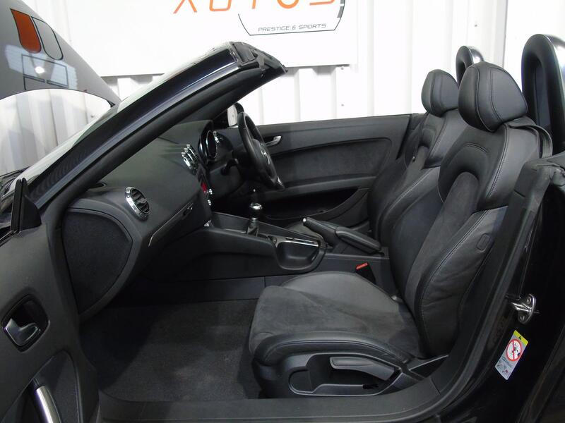 AUDI TT