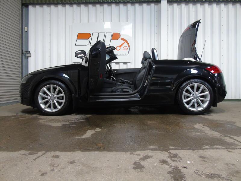 AUDI TT