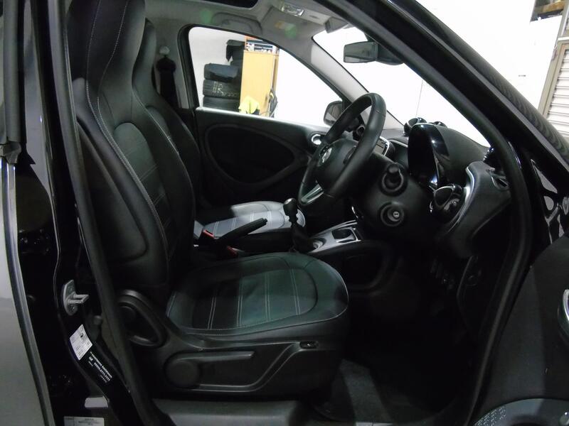 SMART FORFOUR
