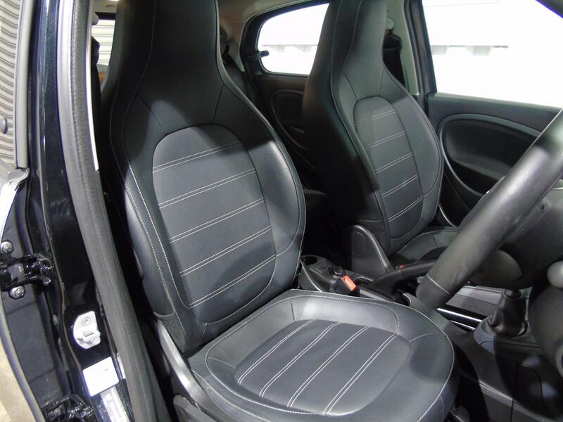 SMART FORFOUR