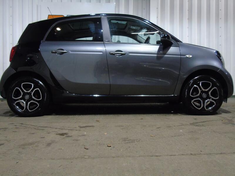 View SMART FORFOUR 0.9 T Prime Premium 