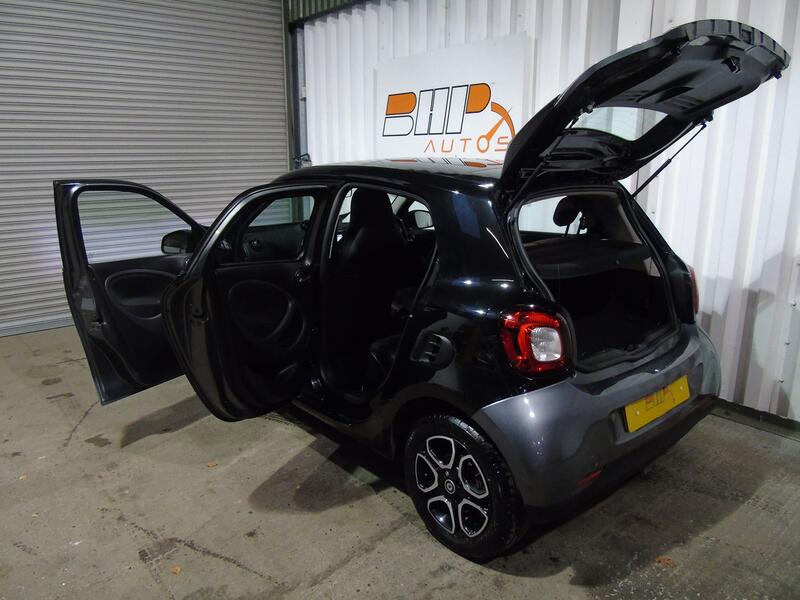 SMART FORFOUR