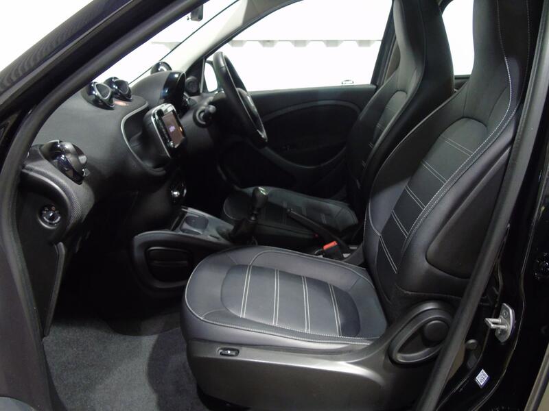 SMART FORFOUR