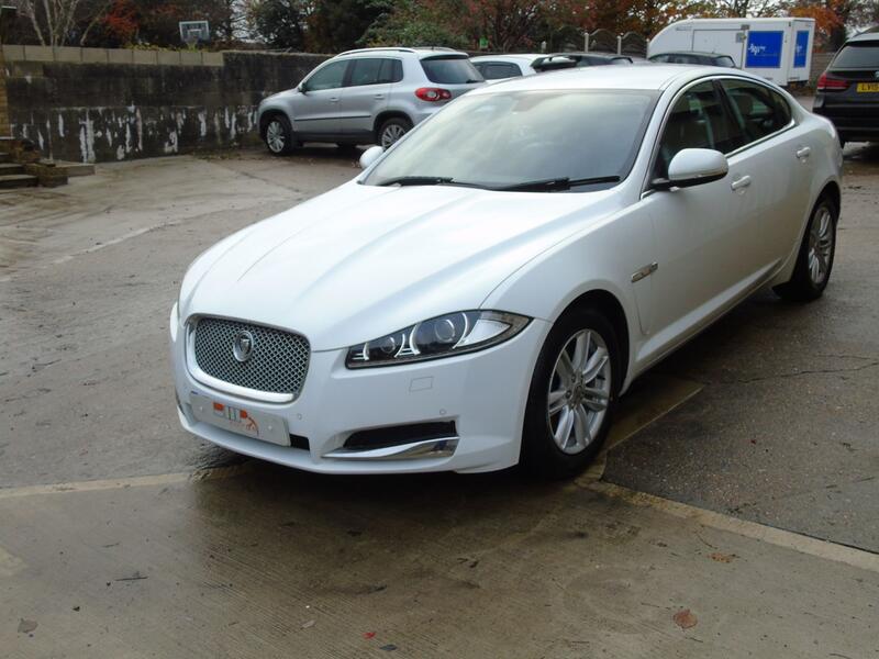 JAGUAR XF