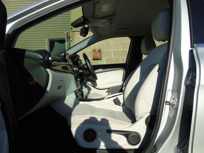 MERCEDES-BENZ B CLASS