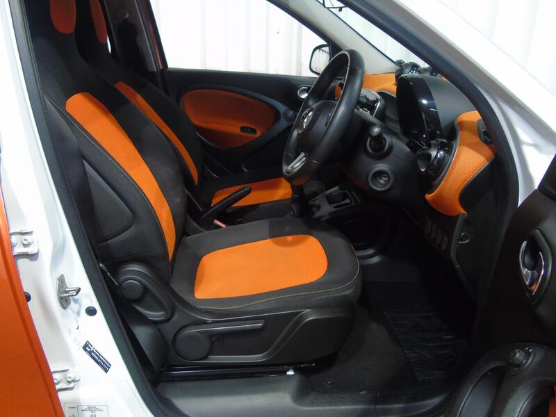 SMART FORFOUR