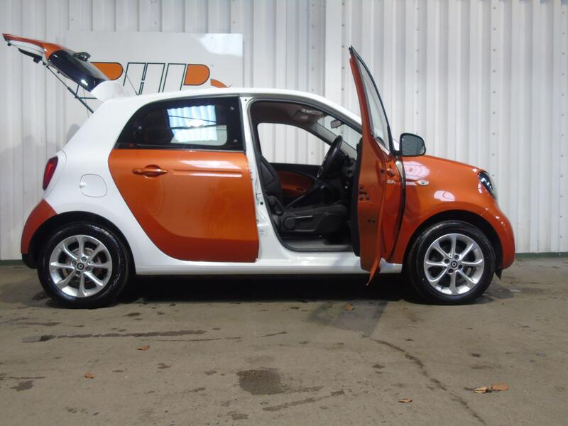 SMART FORFOUR