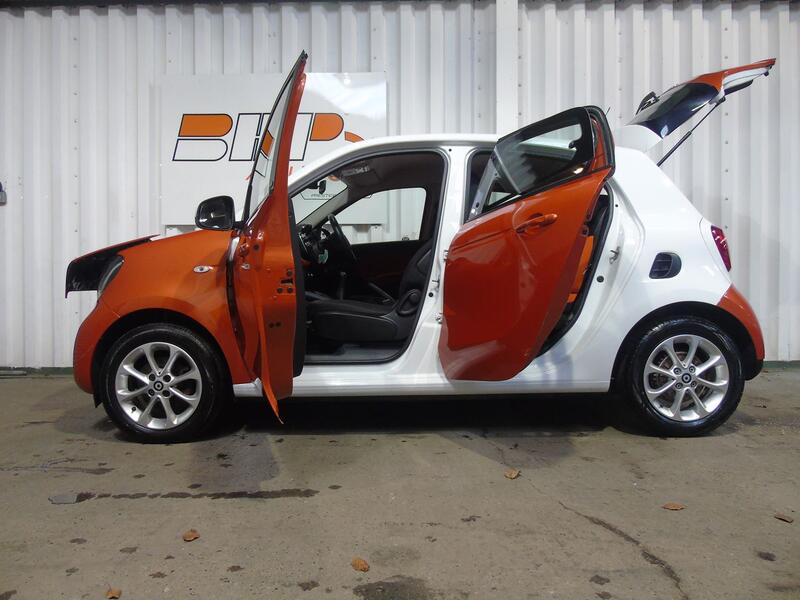 SMART FORFOUR