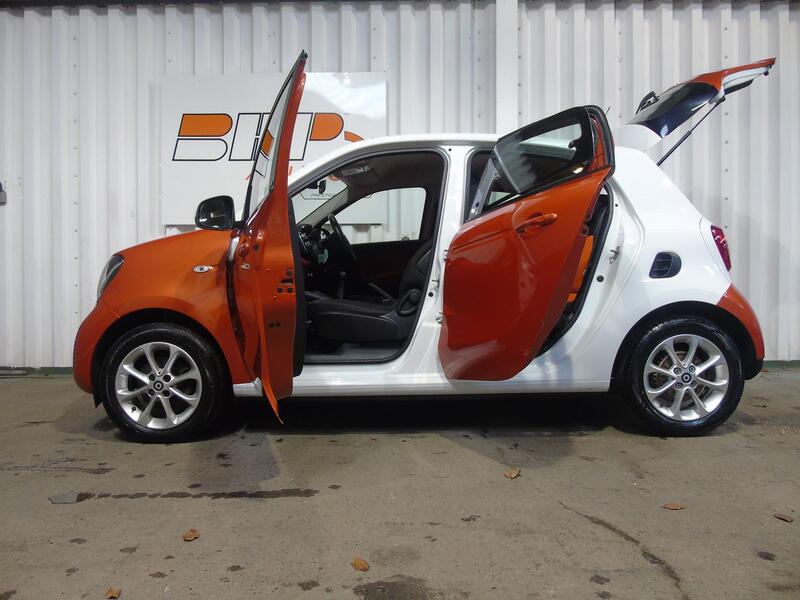 SMART FORFOUR