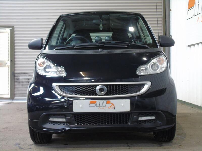 View SMART FORTWO 1.0 MHD Edition21