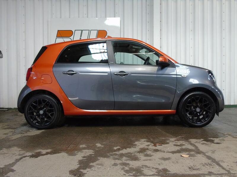 View SMART FORFOUR 1.0 Edition 1