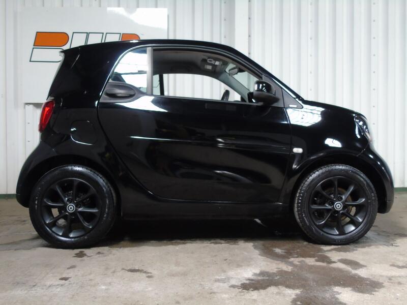 View SMART FORTWO 1.0 Passion