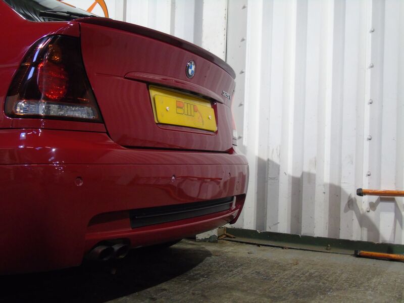 BMW 3 SERIES