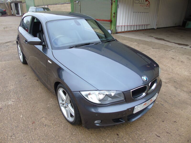 BMW 1 SERIES