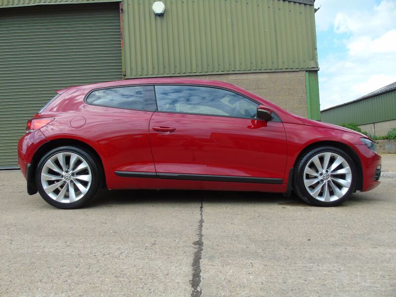 VOLKSWAGEN SCIROCCO