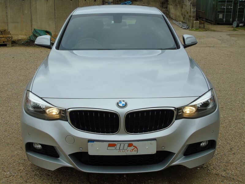 BMW 3 SERIES