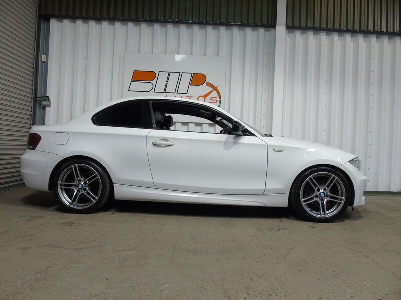 View BMW 1 SERIES 118D SPORT PLUS EDITION