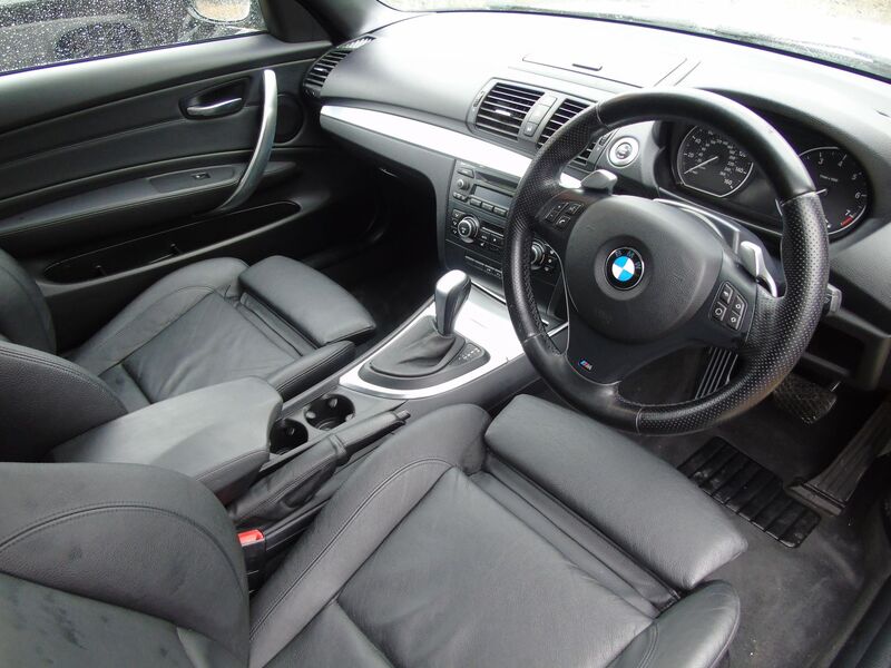 BMW 1 SERIES